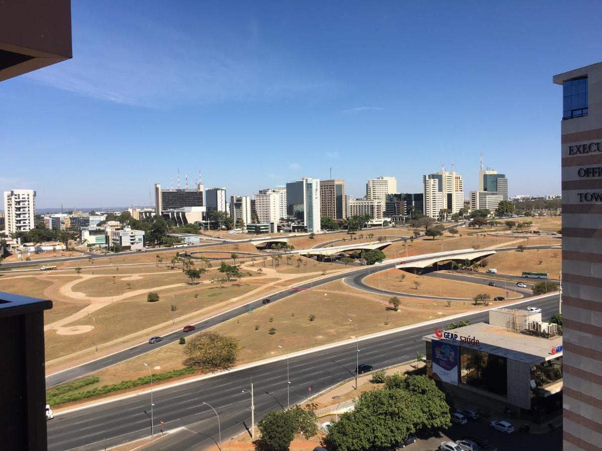Apart Hotel No Coracao De Brasilia Kubitschek Plaza Exterior photo