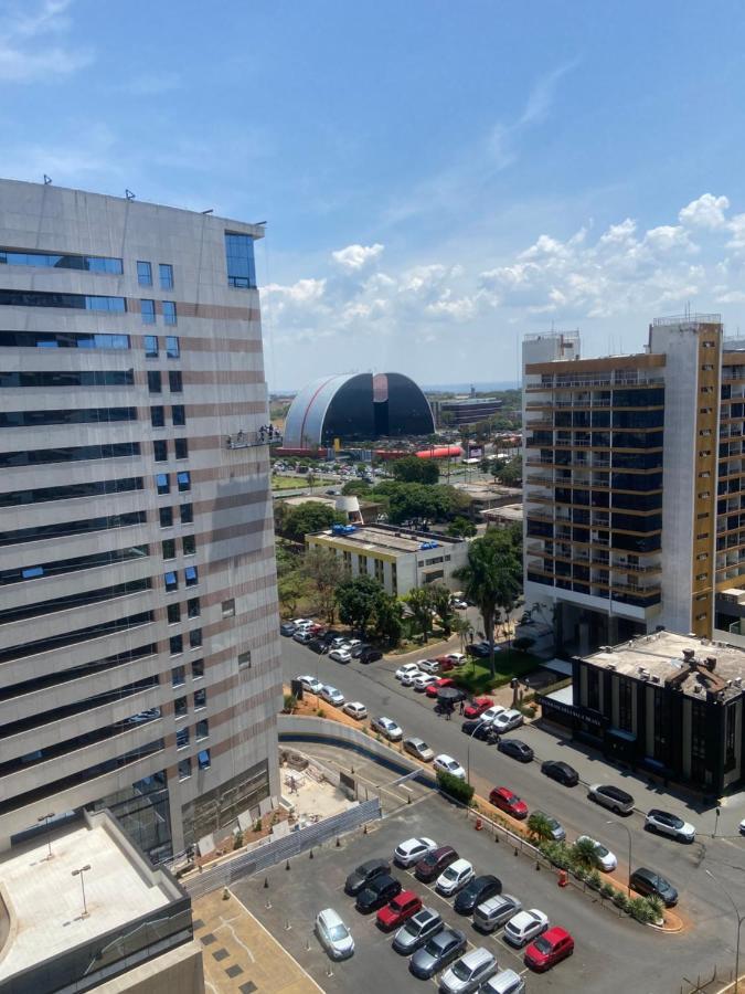 Apart Hotel No Coracao De Brasilia Kubitschek Plaza Exterior photo